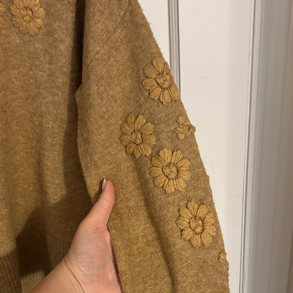 CeCe Brown Floral Turtleneck Sweater - Picture 6 of 7